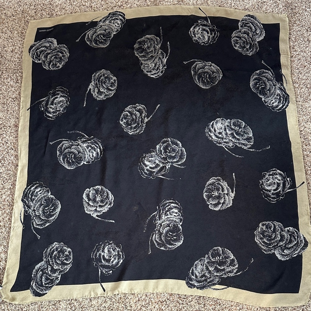 Giorgio Armani Black and Cream Floral Silk Scarf